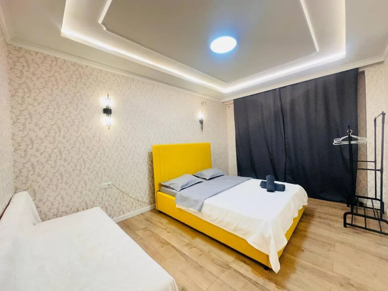 Уют Для Большой Семьи Рядом С Автовокзалом И Озером Сайран Almaty Apartment