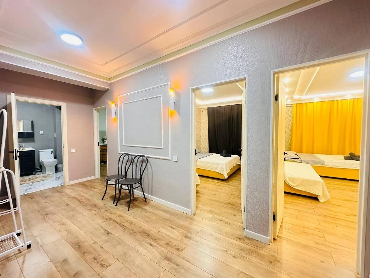 Уют Для Большой Семьи Рядом С Автовокзалом И Озером Сайран Almaty Apartment