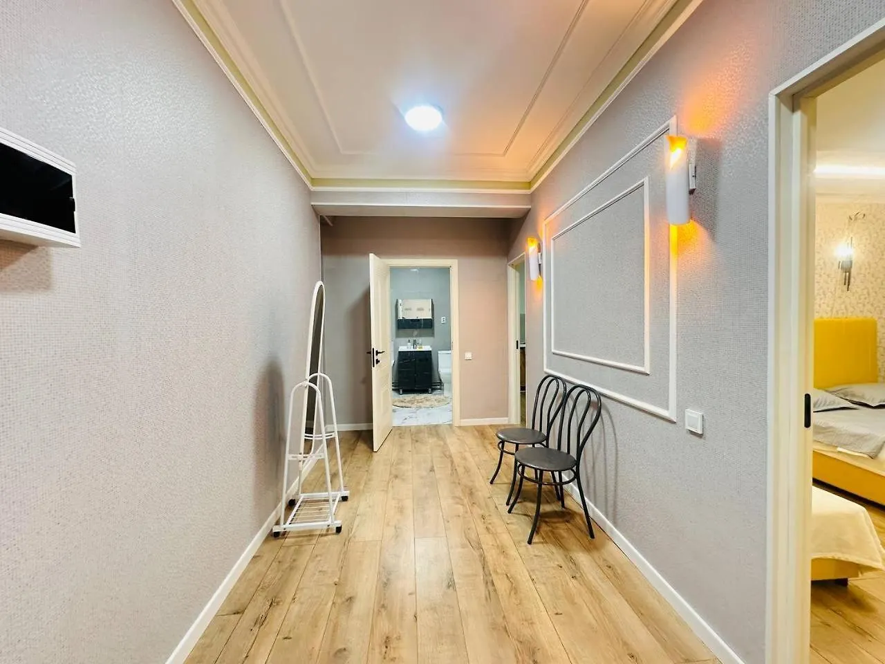 Apartment Уют Для Большой Семьи Рядом С Автовокзалом И Озером Сайран Almaty Kazakhstan