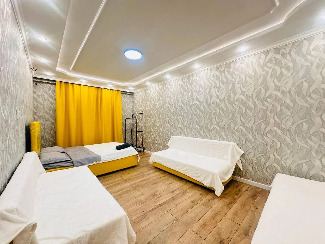 Apartment Уют Для Большой Семьи Рядом С Автовокзалом И Озером Сайран Almaty